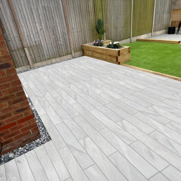 Outdoor Porcelain Paving